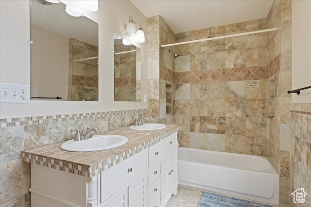 Photo 20 for MLS #2104248 at 794 N Valeria Dr