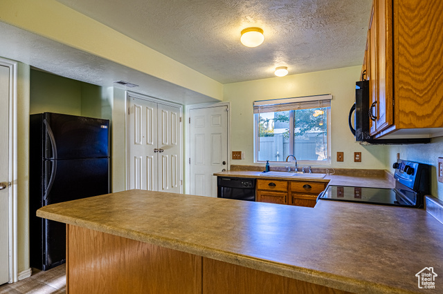 Photo 6 for MLS #2104263 at 475 N Redwood Rd #49