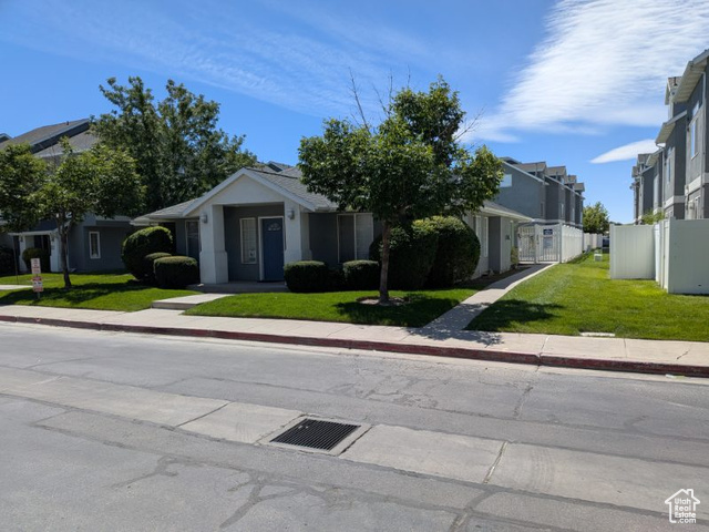 Photo 29 for MLS #2104263 at 475 N Redwood Rd #49