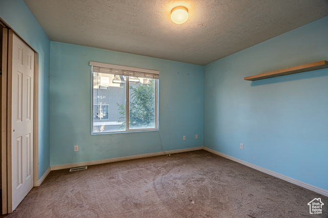 Photo 19 for MLS #2104263 at 475 N Redwood Rd #49
