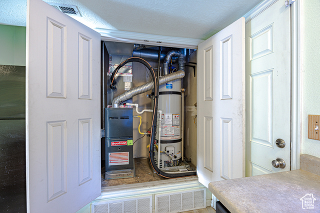 Photo 9 for MLS #2104263 at 475 N Redwood Rd #49