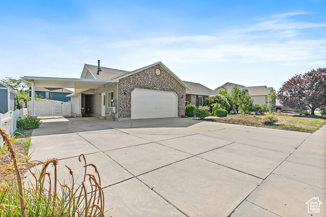 Photo 3 for MLS #2104264 at 7721 S Sunset Cir