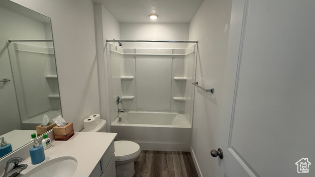 Photo 14 for MLS #2104273 at 661 W 1920 South #1072