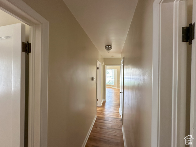 Photo 14 for MLS #2104280 at 1920 E Sunnyside Ave