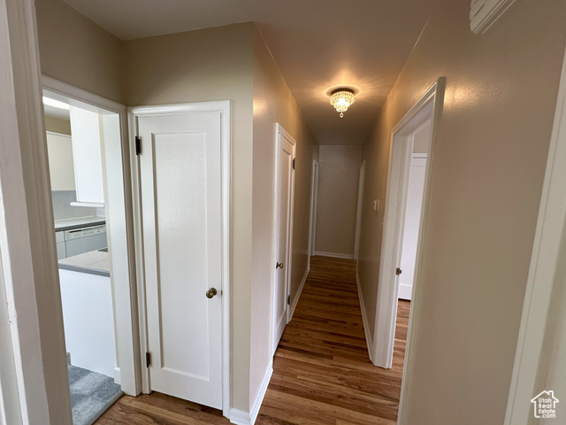 Photo 13 for MLS #2104280 at 1920 E Sunnyside Ave