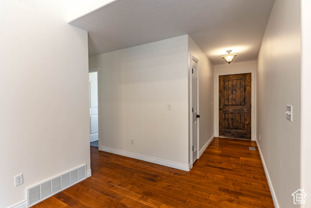 Photo 18 for MLS #2104283 at 2064 E 800 South