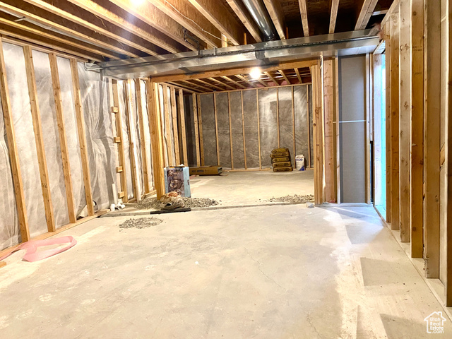 Photo 31 for MLS #2104284 at 341 E 250 North