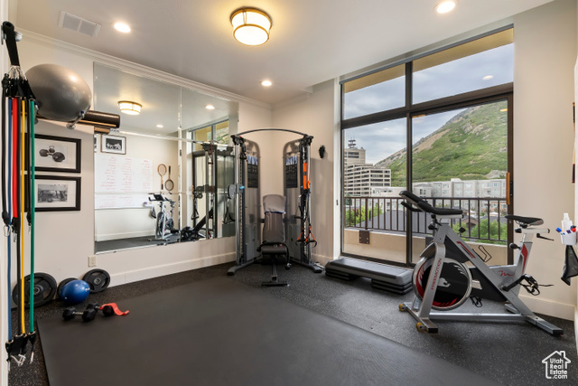 Photo 48 for MLS #2104286 at 960 S Donner Way #740