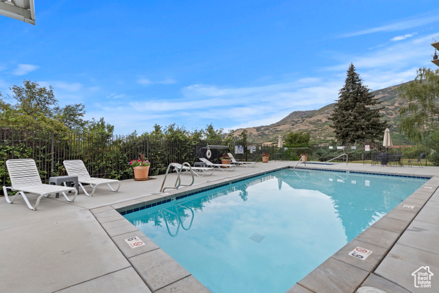 Photo 58 for MLS #2104286 at 960 S Donner Way #740