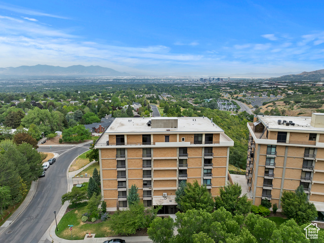 Photo 63 for MLS #2104286 at 960 S Donner Way #740