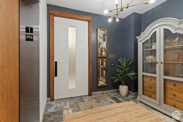 Photo 2 for MLS #2104286 at 960 S Donner Way #740