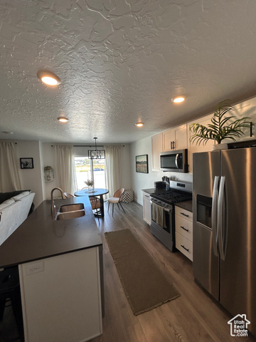 Photo 7 for MLS #2104290 at 1178 E Pilot St