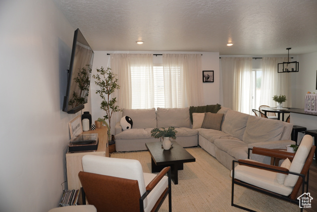 Photo 5 for MLS #2104290 at 1178 E Pilot St