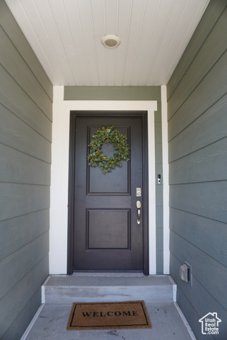 Photo 3 for MLS #2104290 at 1178 E Pilot St