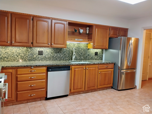 Photo 7 for MLS #2104296 at 2760 S Highland Dr #7