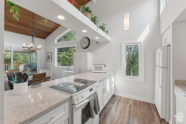 Photo 14 for MLS #2104315 at 1467 Crescent Rd #130