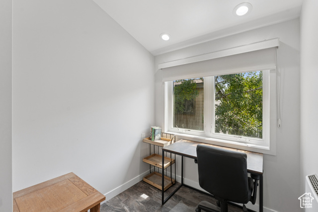 Photo 23 for MLS #2104315 at 1467 Crescent Rd #130