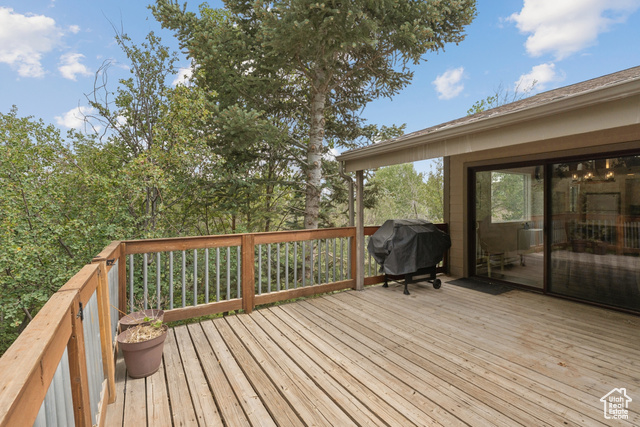 Photo 30 for MLS #2104315 at 1467 Crescent Rd #130