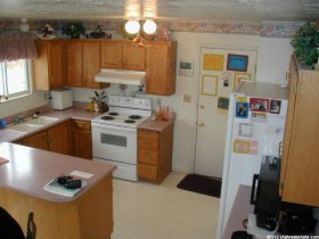 748 Sandstone Cir, Sandy, UT 84094 — photo 5