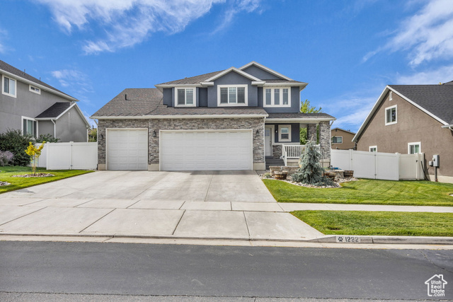 1222 E 850 N, Layton UT 84040