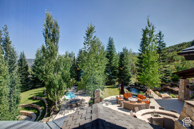 Photo 118 for MLS #2104346 at 23 Sandstone Cv