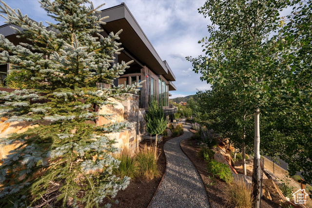 Photo 3 for MLS #2104350 at 1358 Mellow Mountain Rd