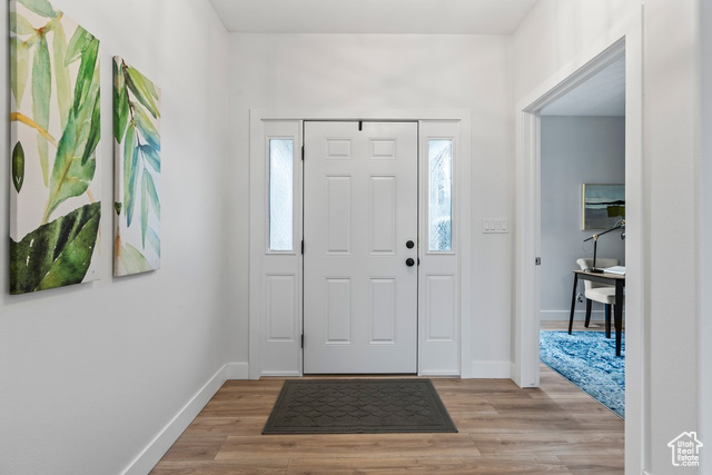 Photo 4 for MLS #2104358 at 1470 S Trapper Rd