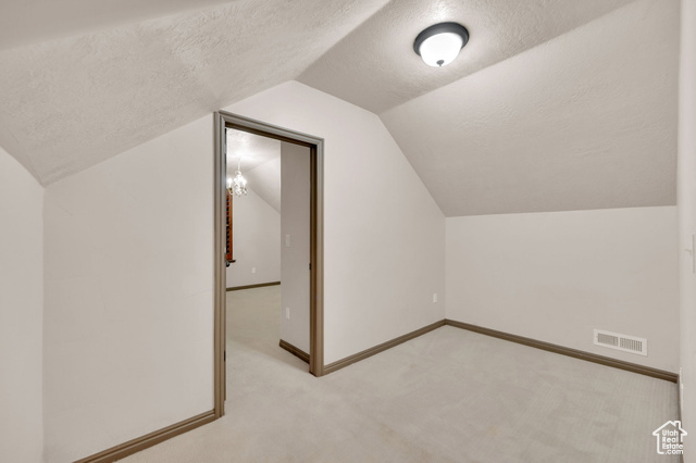 Photo 35 for MLS #2104373 at 704 S Deer Hollow Rd