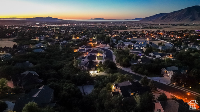 Photo 40 for MLS #2104373 at 704 S Deer Hollow Rd