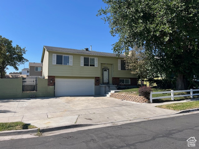 3851 W SQUIRE DR, Taylorsville UT 84129