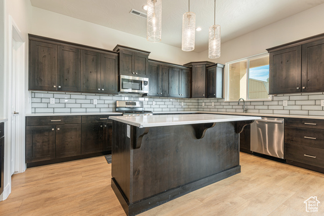 Photo 8 for MLS #2104381 at 3017 E Willis Creek Dr