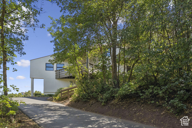 Photo 54 for MLS #2104384 at 7089 Pinecrest