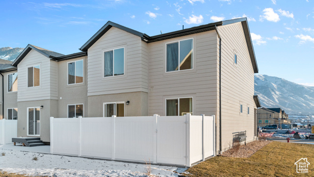 Photo 9 for MLS #2104391 at 1494 E 720 North #1092