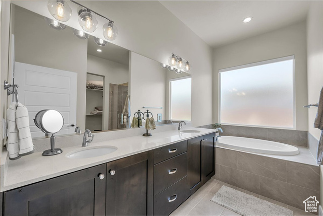 Photo 11 for MLS #2104396 at 635 S Taylor Creek Dr