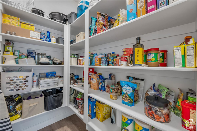 Photo 8 for MLS #2104396 at 635 S Taylor Creek Dr