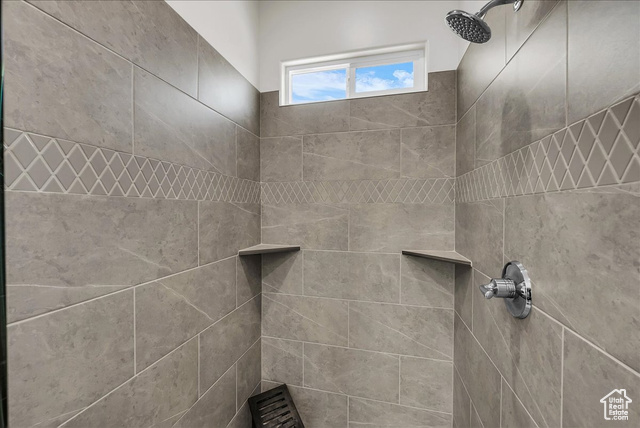 Photo 12 for MLS #2104396 at 635 S Taylor Creek Dr