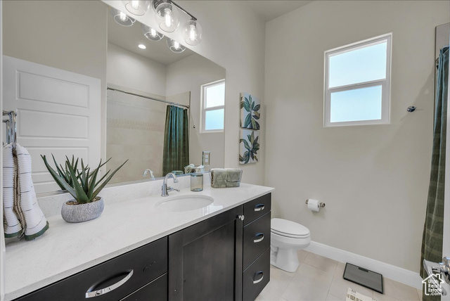 Photo 15 for MLS #2104396 at 635 S Taylor Creek Dr
