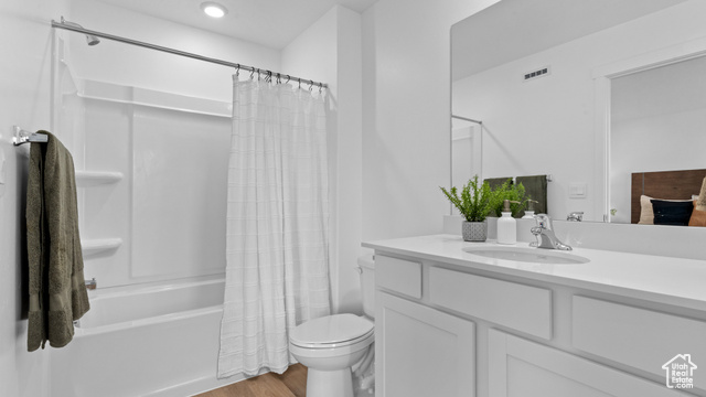 Photo 18 for MLS #2104400 at 1509 E 720 North #1061