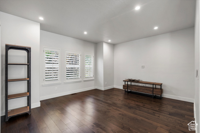 Photo 14 for MLS #2104403 at 8915 S 660 East #103