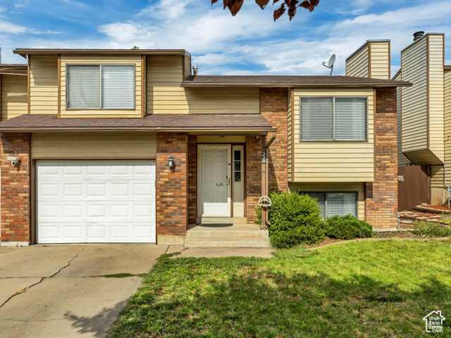 228 N 500 W, Clearfield UT 84015