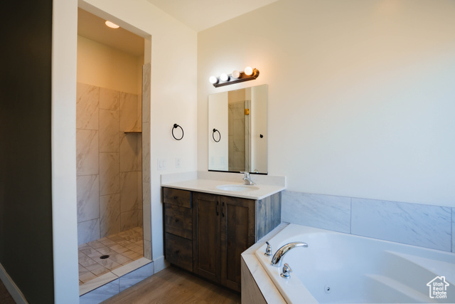 Photo 15 for MLS #2104411 at 1911 E Yant Flat Dr