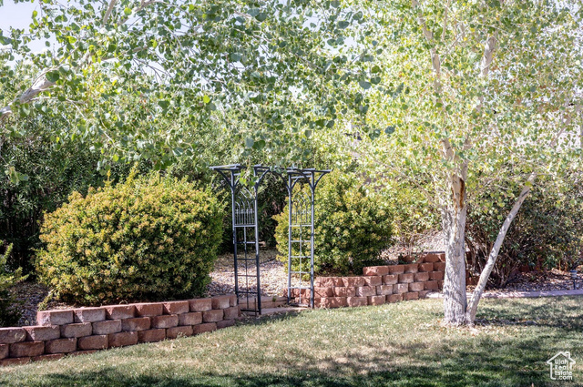 Photo 11 for MLS #2104419 at 293 N Quail Ridge Cir