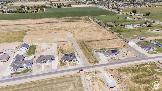 5752 W 2425 N, Hooper UT 84315