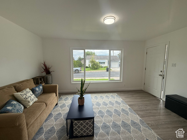 Photo 5 for MLS #2104436 at 193 W 4650 South
