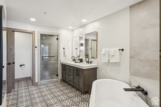 Photo 13 for MLS #2104439 at 3000 Canyon Resort Dr #3303A
