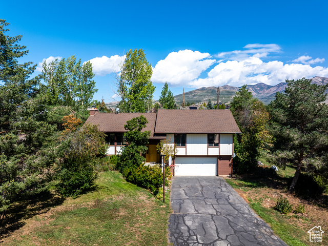 Photo 3 for MLS #2104449 at 4504 E 3450 North