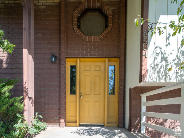 Photo 5 for MLS #2104449 at 4504 E 3450 North