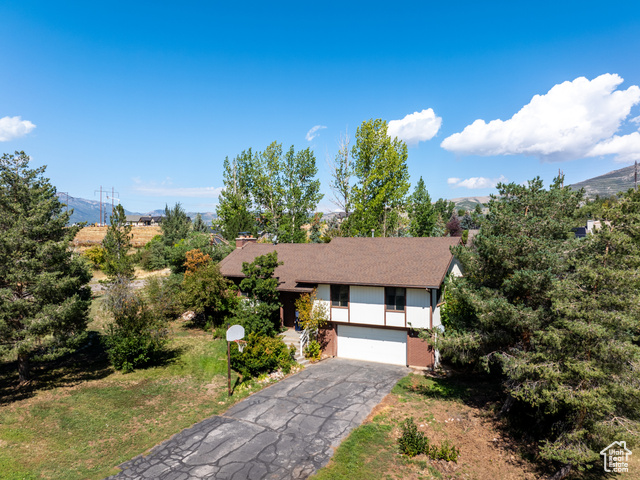 Photo 2 for MLS #2104449 at 4504 E 3450 North