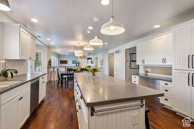Photo 7 for MLS #2104452 at 1844 Country Bend Cir