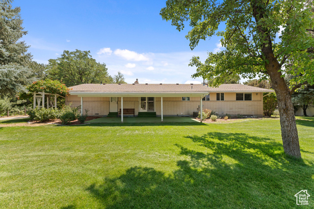 Photo 7 for MLS #2104471 at 6190 W 10050 North